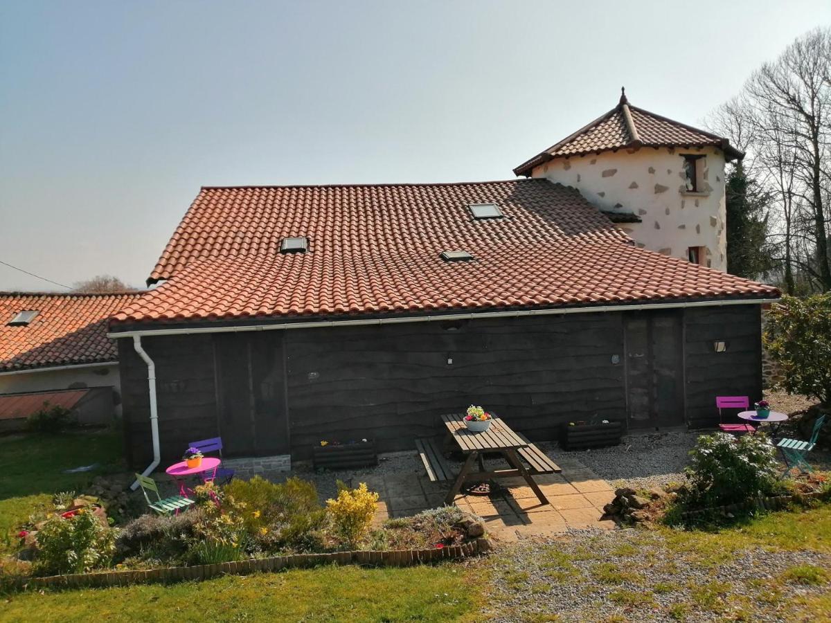 Bed and Breakfast La Grange Ancienne Montrollet Екстер'єр фото